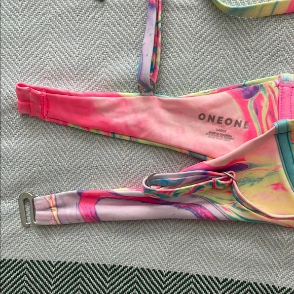 ONEONE Women's Multicolor Bikini Set - Picture 7 of 8